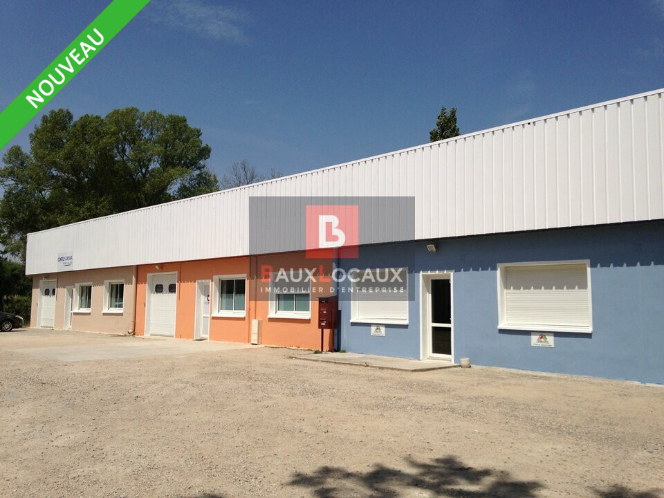 LOCAUX D'ACTIVITÉS - ENTREPÔTS à Louer